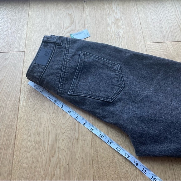 NWT TWIK HIGH WAISTED MOM 90's JEANS SHORTS - 26 - Picture 11 of 14